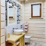 Dom wakacyjny 3 Bedroom Beautiful Home In Huba Huba